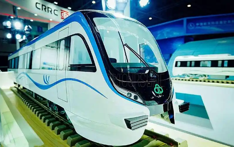 福建建设一条标志色为滨海蓝的地铁,呈东西走向,长36.