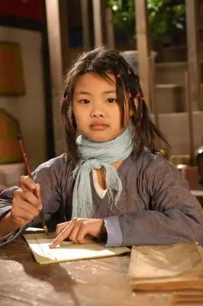 最丑童星莫小贝逆袭成仙女从130斤瘦到98斤只用了这一个方法