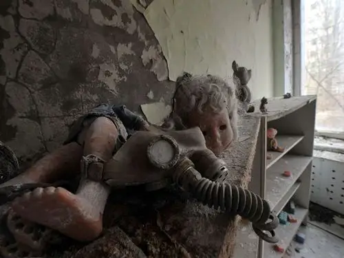 切尔诺贝利核泄漏事件,造成9万人死亡,图七鬼城画面很诡异