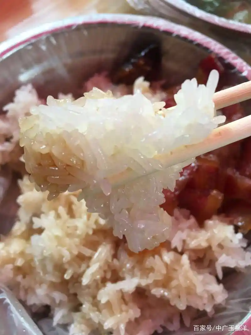 腊肉糯米饭,广西玉林人最爱的早餐选择之一