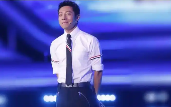 撒贝宁主持节目一位院士念错字撒贝宁却说我也想跟您这样读