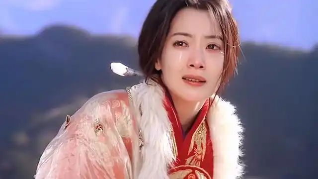 金喜善真的绝美,没有比她更适合古装的韩国美女了(我认为)