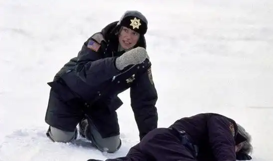 华人神探李昌钰79岁发妻去世一年后与小18岁红颜知己结婚