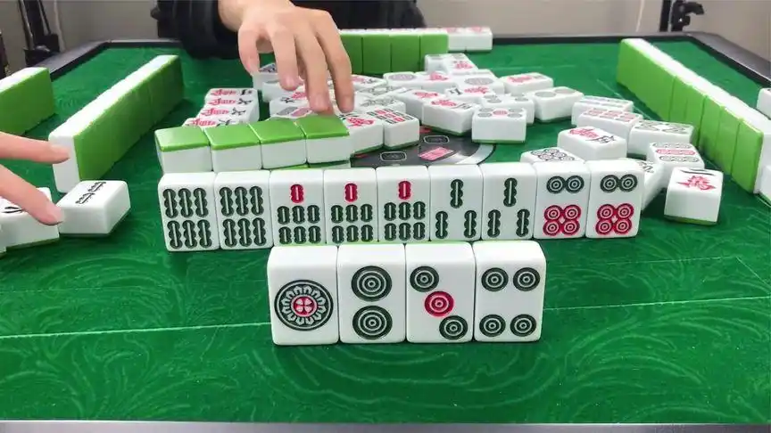 四川麻将:这怎么打嘛,想要的牌都给我打出去了,难过-游戏视频-搜狐