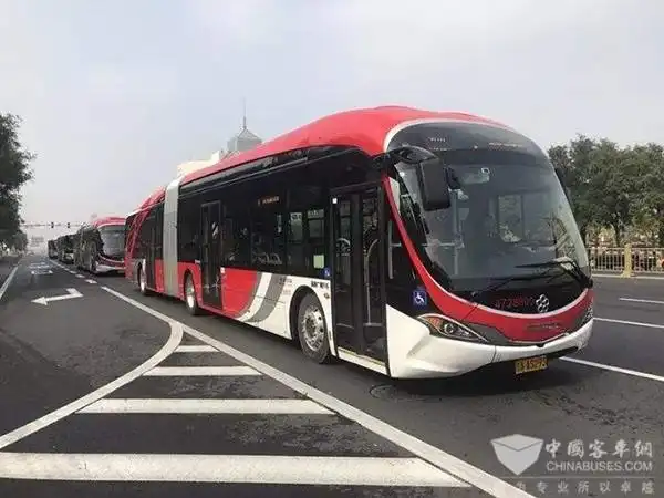 北京新能源公交车投运接近九成_汽车产业互联