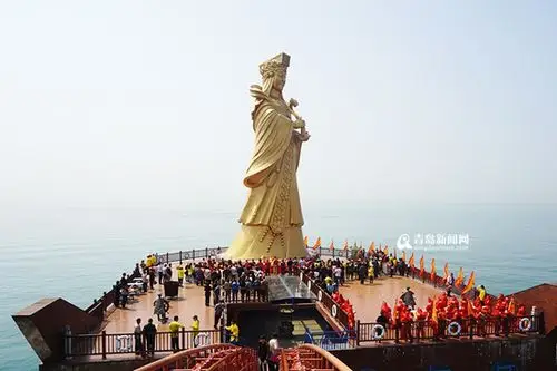 青岛举办妈祖诞辰庆典 众多信众祭拜祈福(图)