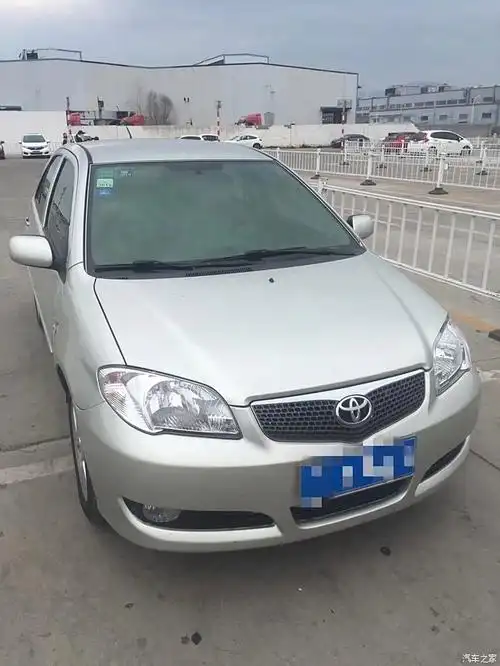 2004年,人生第一台天津丰田一代目威驰,嘎嘎好开,妥妥的老