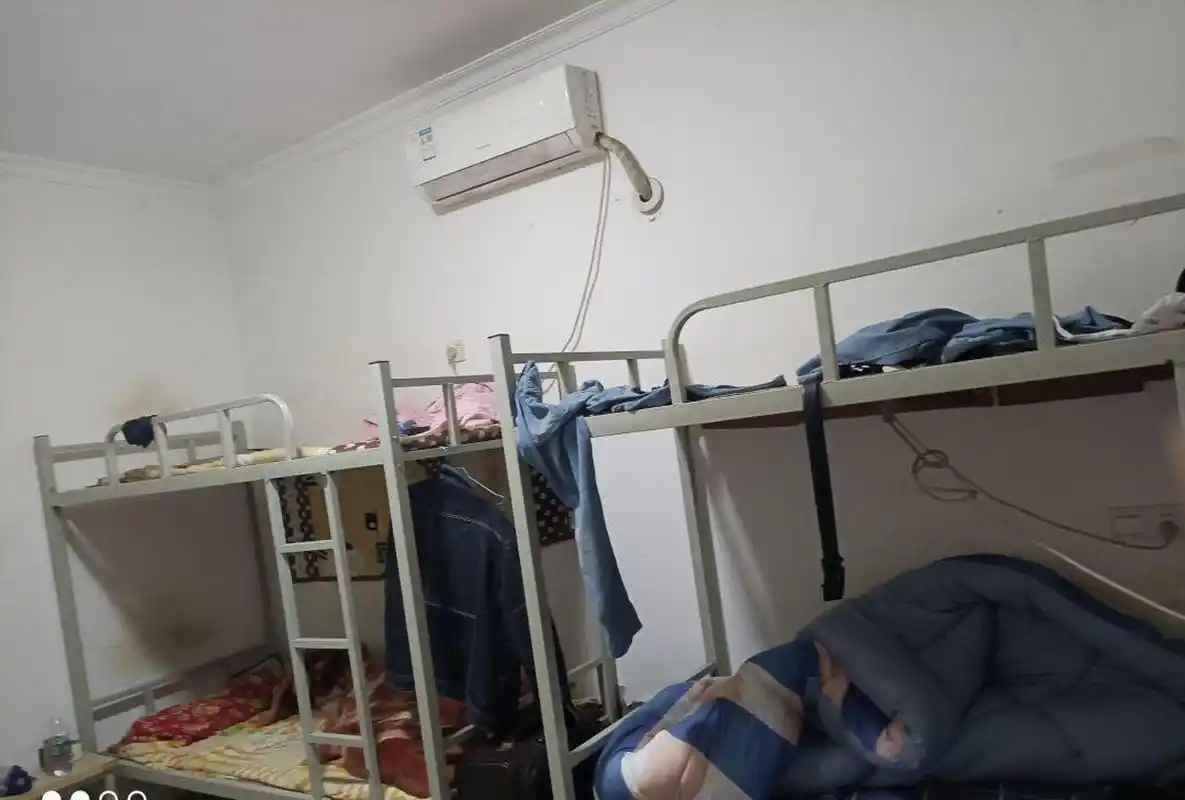 网友: 第一次打工,住进厂里面的宿舍需要注意啥?