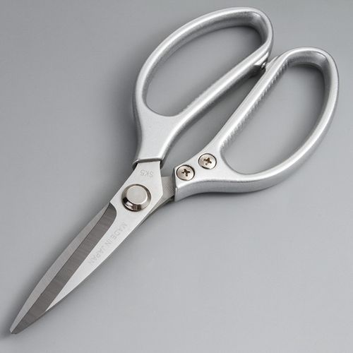 剪刀日本厨房工业强力家用裁缝大剪刀裁布厨房剪刀