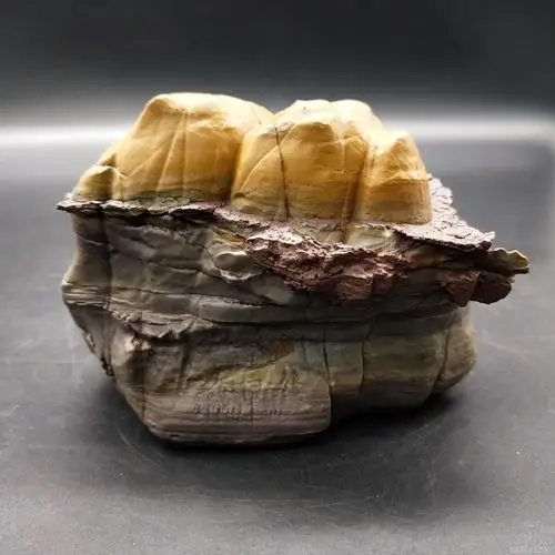 大清国宝松花石