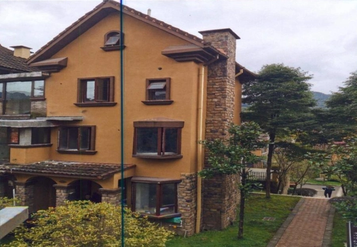 榆阳法院拍卖成都市大邑县花水湾镇一处度假小别墅85万元起拍