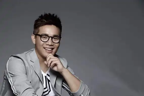 领誉传媒周昊是谁遭吕佳容点名 旗下艺人除熊梓淇还有很多