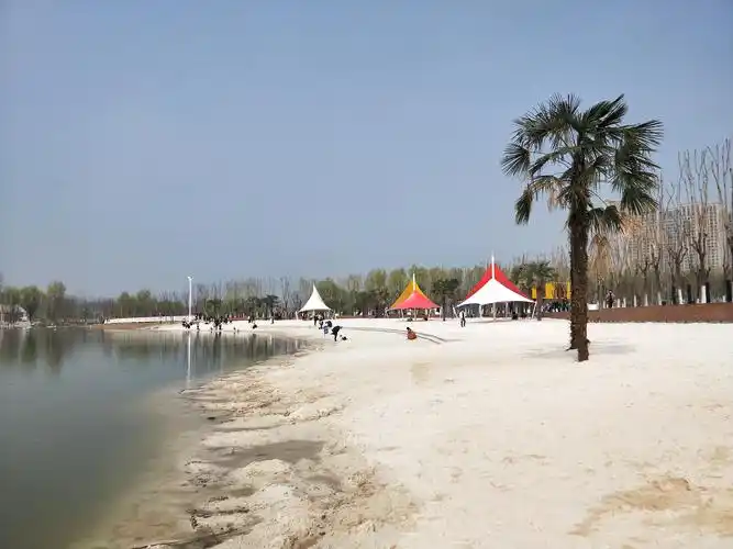 樊川公园(新铺了白沙滩)