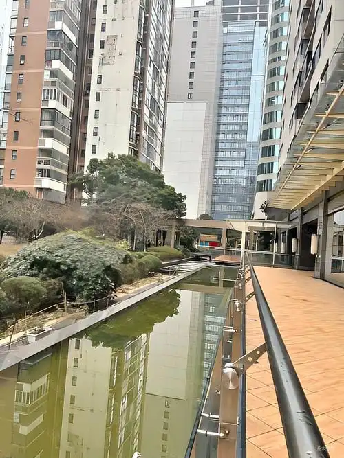 省中医院旁,金鹰国际花园二手房,620万,3室2厅,2卫,143平米-南京安居