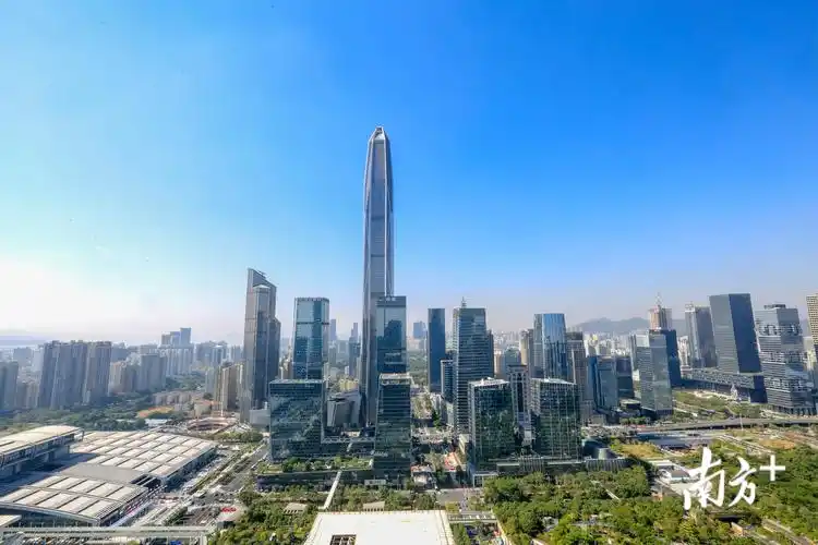 从市民中心广场的央视春晚深圳分会场,到会展中心的第二十一届高新