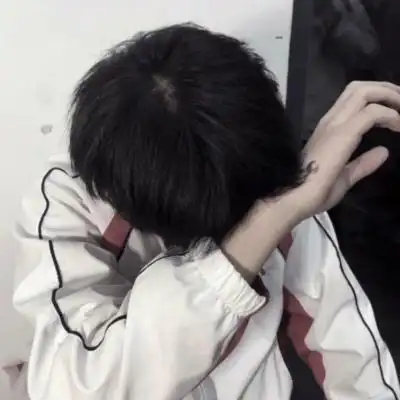 玖染成熟高冷遮脸男头你爱过大海我爱过你