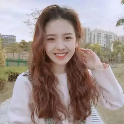 笑容甜美爱笑女生头像乐观爱笑阳光女生头像