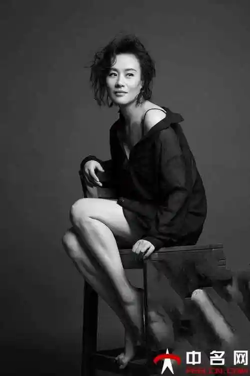 《如懿传》甄嬛谁演的 扮演者邬君梅个人资料照片分享