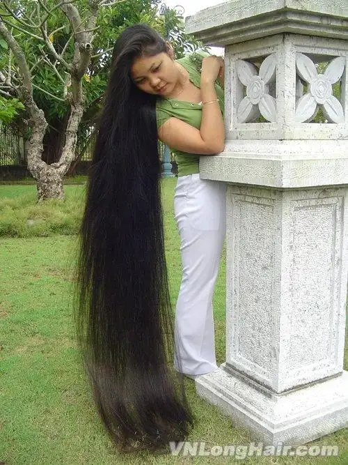 收藏的越南长发女图集与大家分享97
