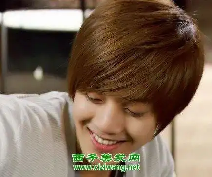 男士棕色头发发型造型图片