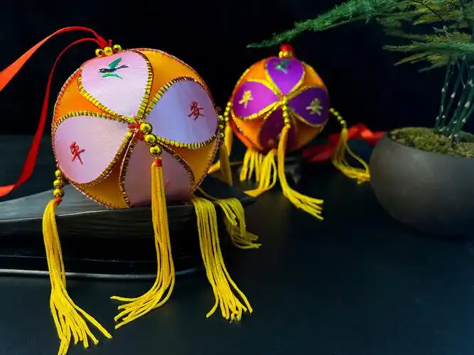 绣球10cm广西靖西壮族舞蹈手工民族工艺品壮绣