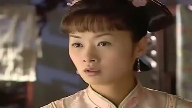 少年嘉庆:令贵妃和花椒谈心,为了十五阿哥,她只有不择手段!