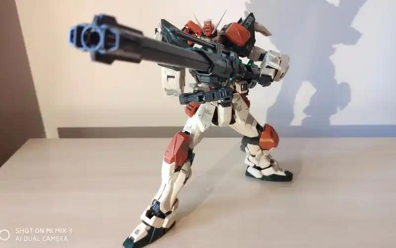 万代mg暴风高达模型介绍