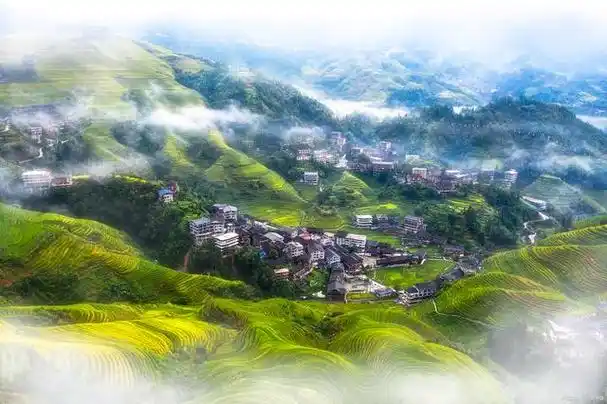 靖安旅游,靖安县,位于江西省中部偏北,被誉为"南昌的后花园".