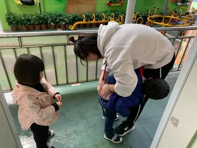 幼儿园是孩子们集体生活的地方,等同于孩子们的第二个家,园里的工作