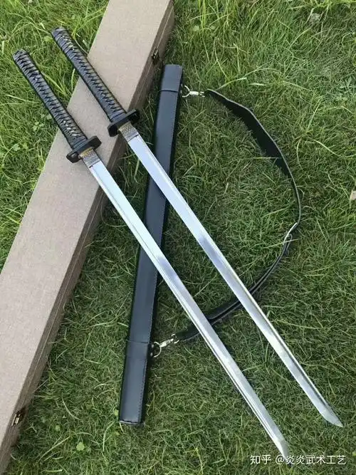忍者双刀锰钢手工锻打高硬度锋利重量约5斤