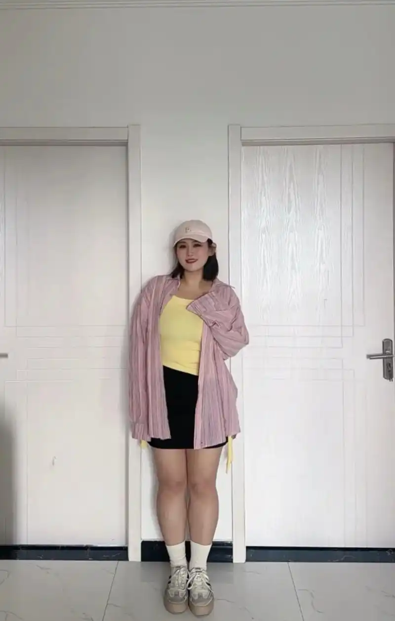 身高162体重150梨型身材日常显瘦穿搭