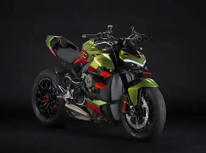 富豪的大玩具盘点量产摩托中10款超贵车型堪称男人梦想