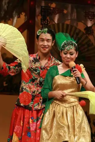 七律东北二人转七律老有所乐文马登山