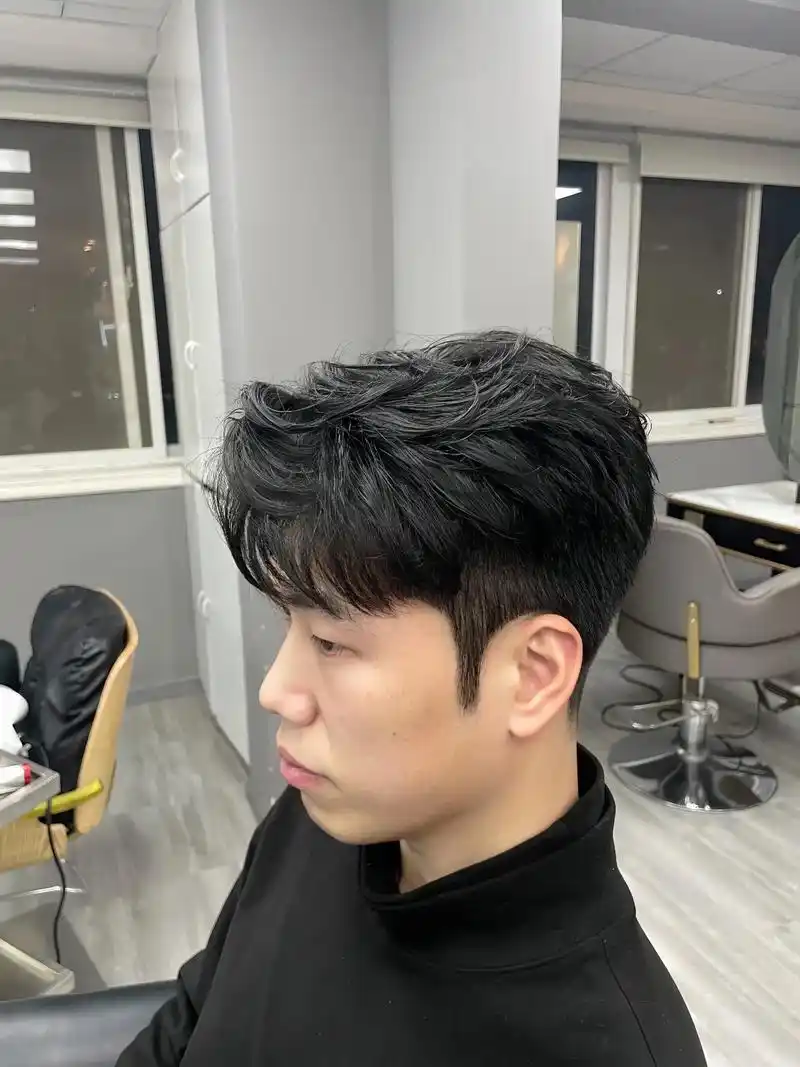 创作灵感 男生夏季痞帅发型港风侧背二 - 抖音