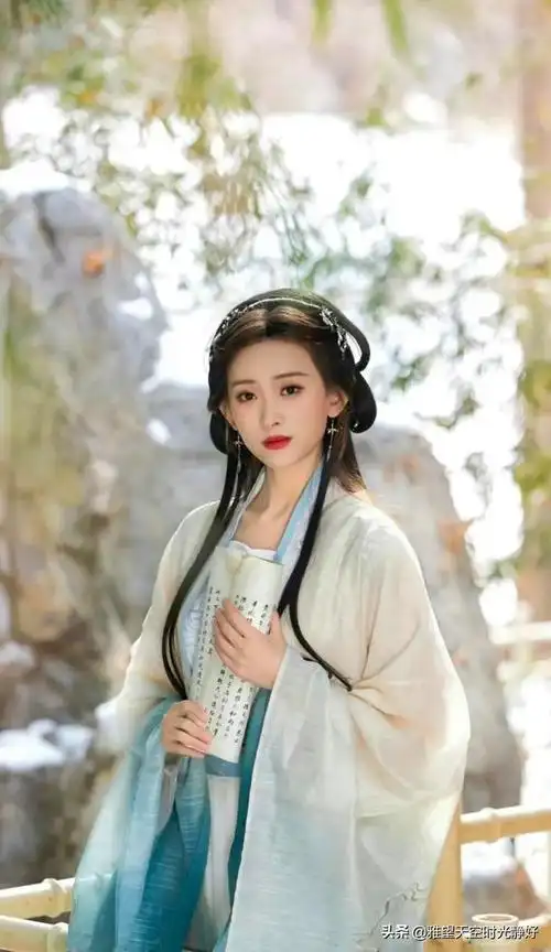 国风古装汉服秀(女明星汉服造型大赏)(14)