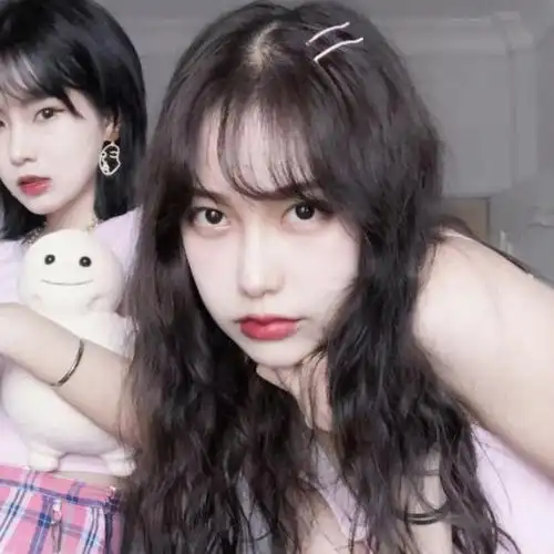 最火闺蜜头像可爱有趣吸引人 只想简单的和你在一起,女生头像图片