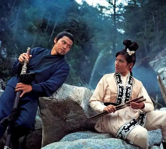 "邵氏五虎"罗烈的三维人生:性如烈酒的外表下藏着一颗深情的心