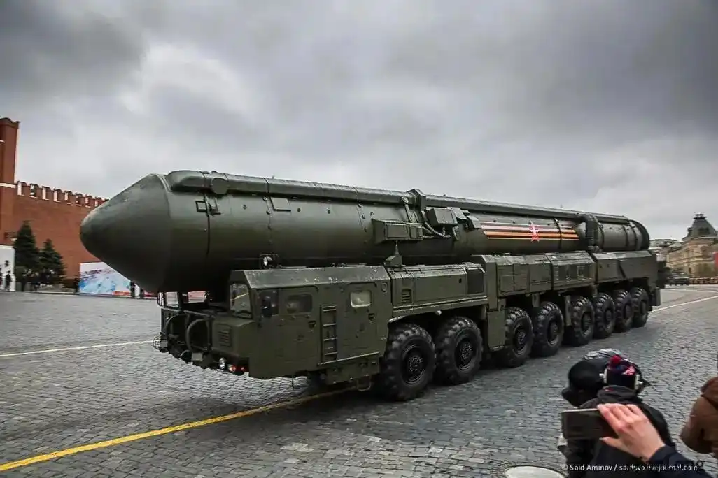 俄军大批核导弹出动,11架核轰炸机飞抵北约边境 图片来自于 - 抖音