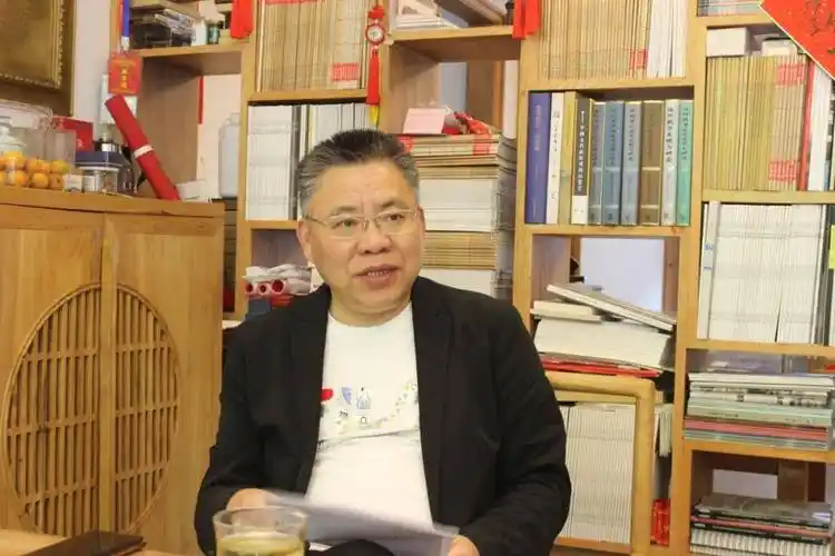 绍兴市钱币收藏协会会长,绍兴市戴葆庭钱币文化博物馆馆长陈宝祥受邀