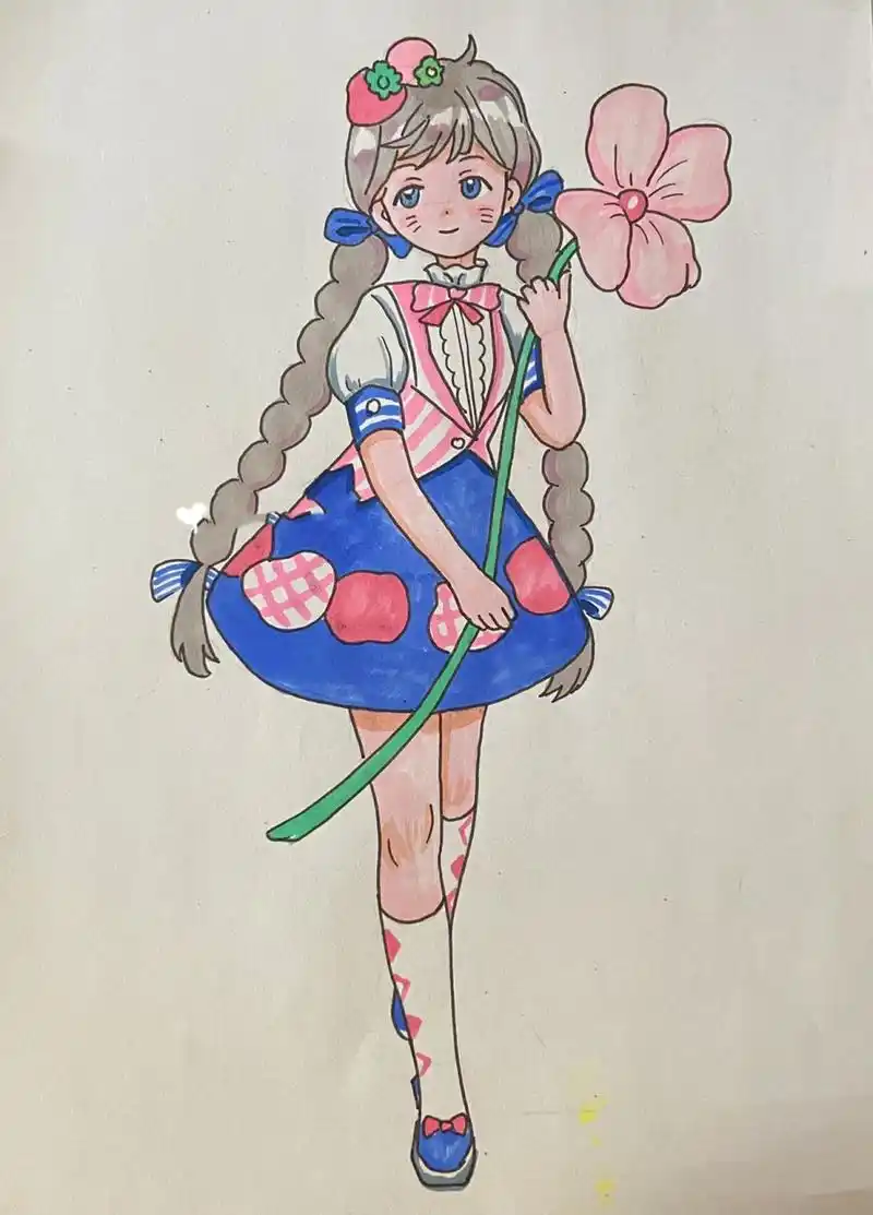 全身动漫人物女生 铅笔稿 马克杯涂色 打型要注意观察人物的神态和