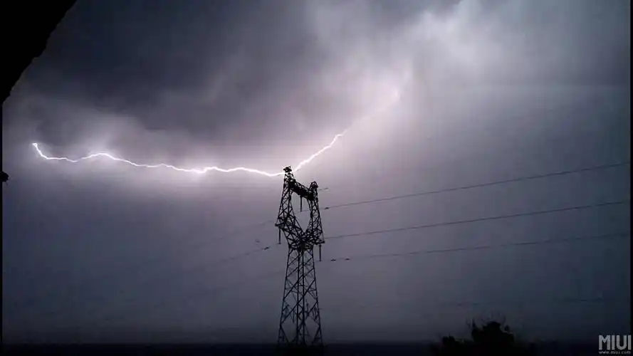 夜拍雷雨顺带几张烟花