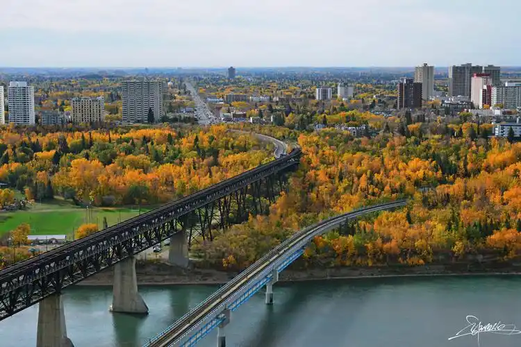 埃德蒙顿金秋十月