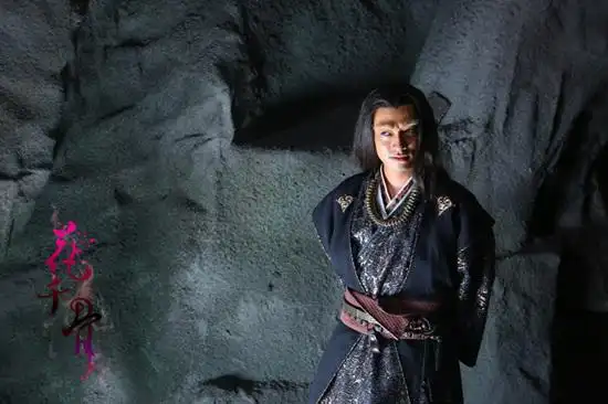 花千骨单春秋扮演者阮伟旌夺悯生剑遇白子画2