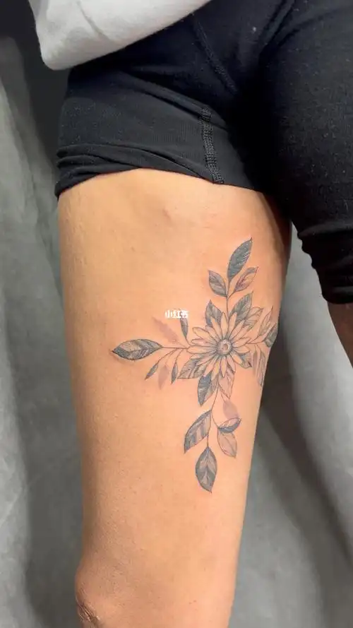 纹身  #我的纹身分享  #女生纹身  #牡丹  #纹身刺青  #单针纹身