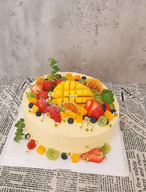 10寸芒果奶油森系蛋糕