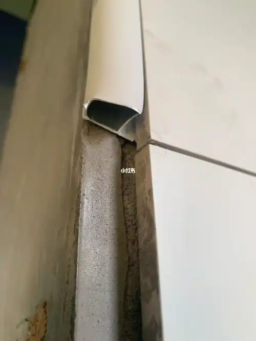 大麦琪的装修日记  #瓷砖乳胶漆接口  #护角条