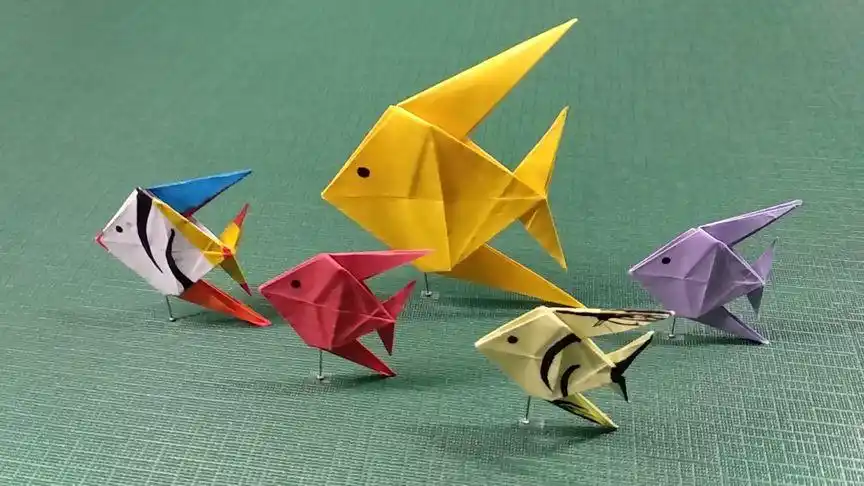 折纸鱼,很可爱的热带鱼手工,好玩有趣很简单小伙伴们学起来吧.