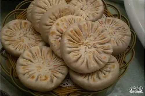 是浙江省金华市永康市的一种传统特色小吃.