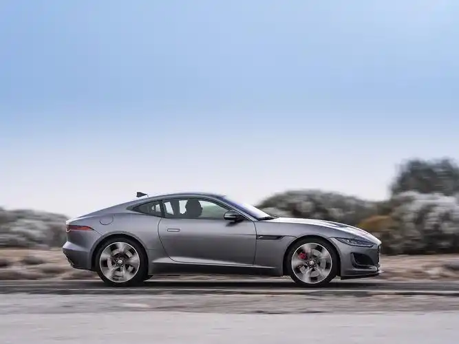 新款捷豹ftype正式上市高性能双门跑车售价582万元起