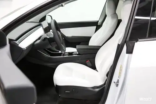 国内首发 | 新出行独家体验特斯拉 model y 空间表现有惊喜